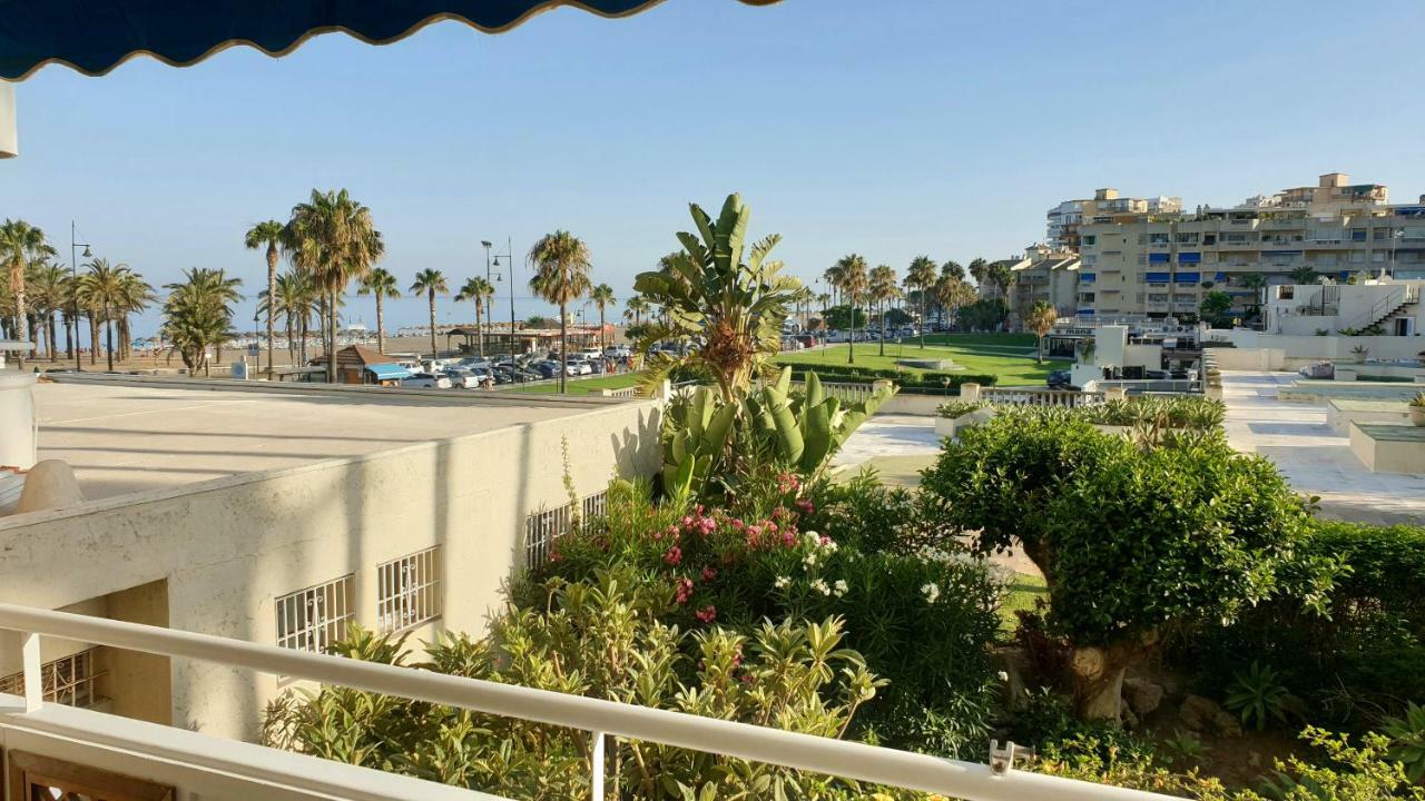 Golf Coast Los Alamos, Primera Linea De Playa Torremolinos Exterior photo