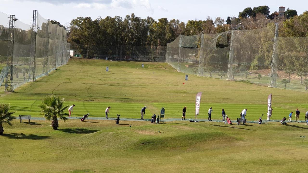 Golf Coast Los Alamos, Primera Linea De Playa Torremolinos Exterior photo
